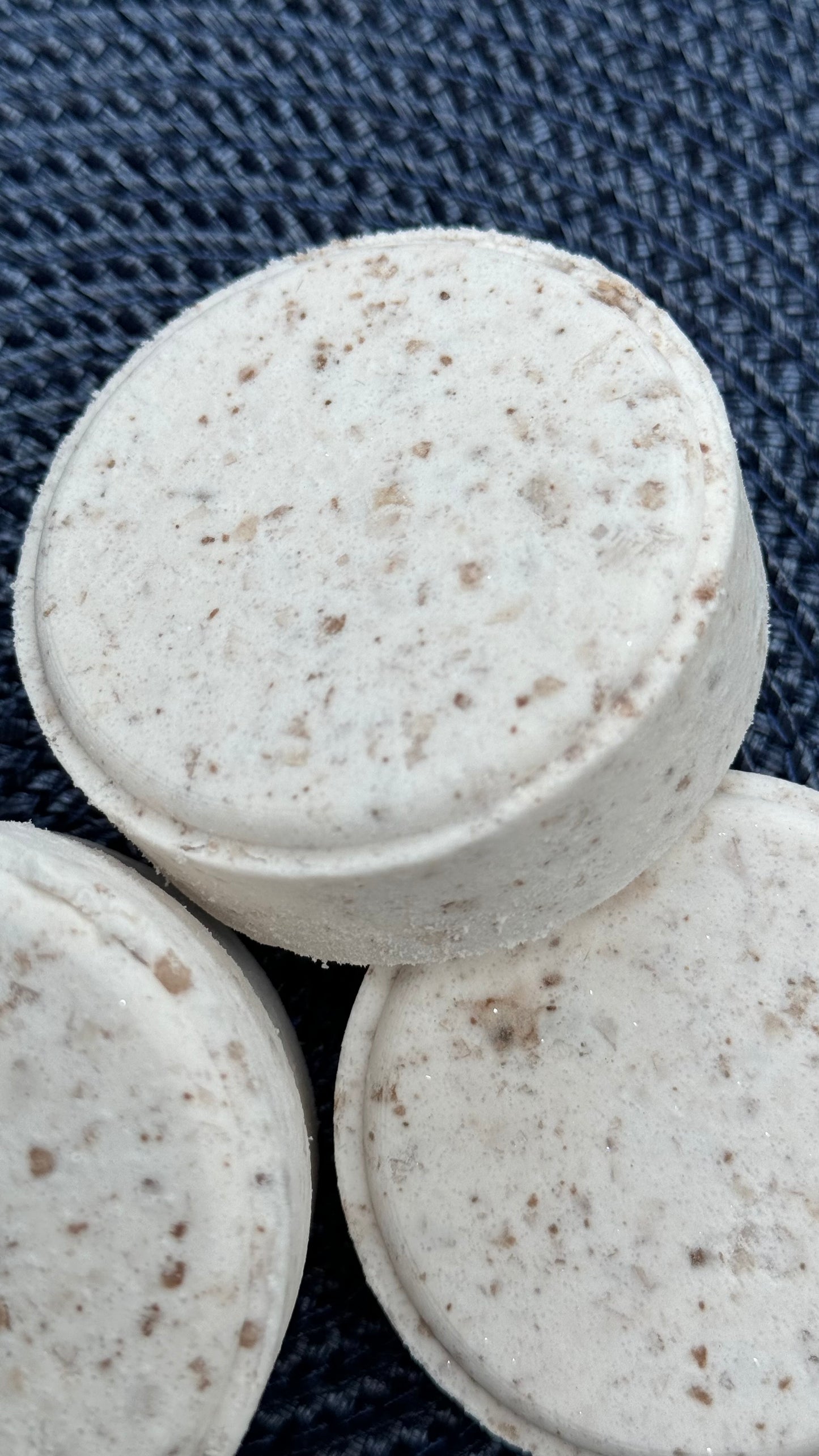 Bath bomb “White Amber”