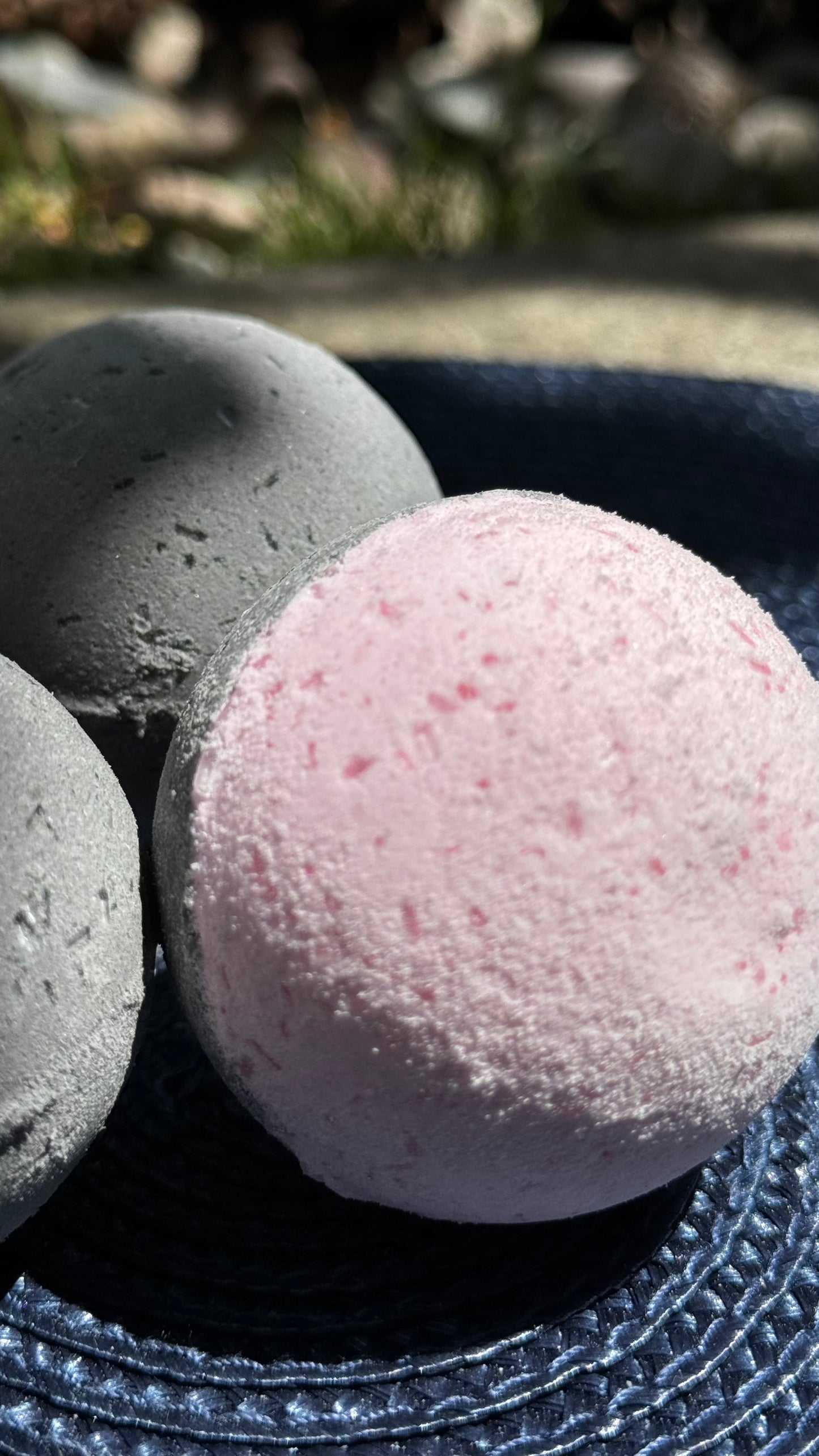 Bath bomb “Pink Ash”