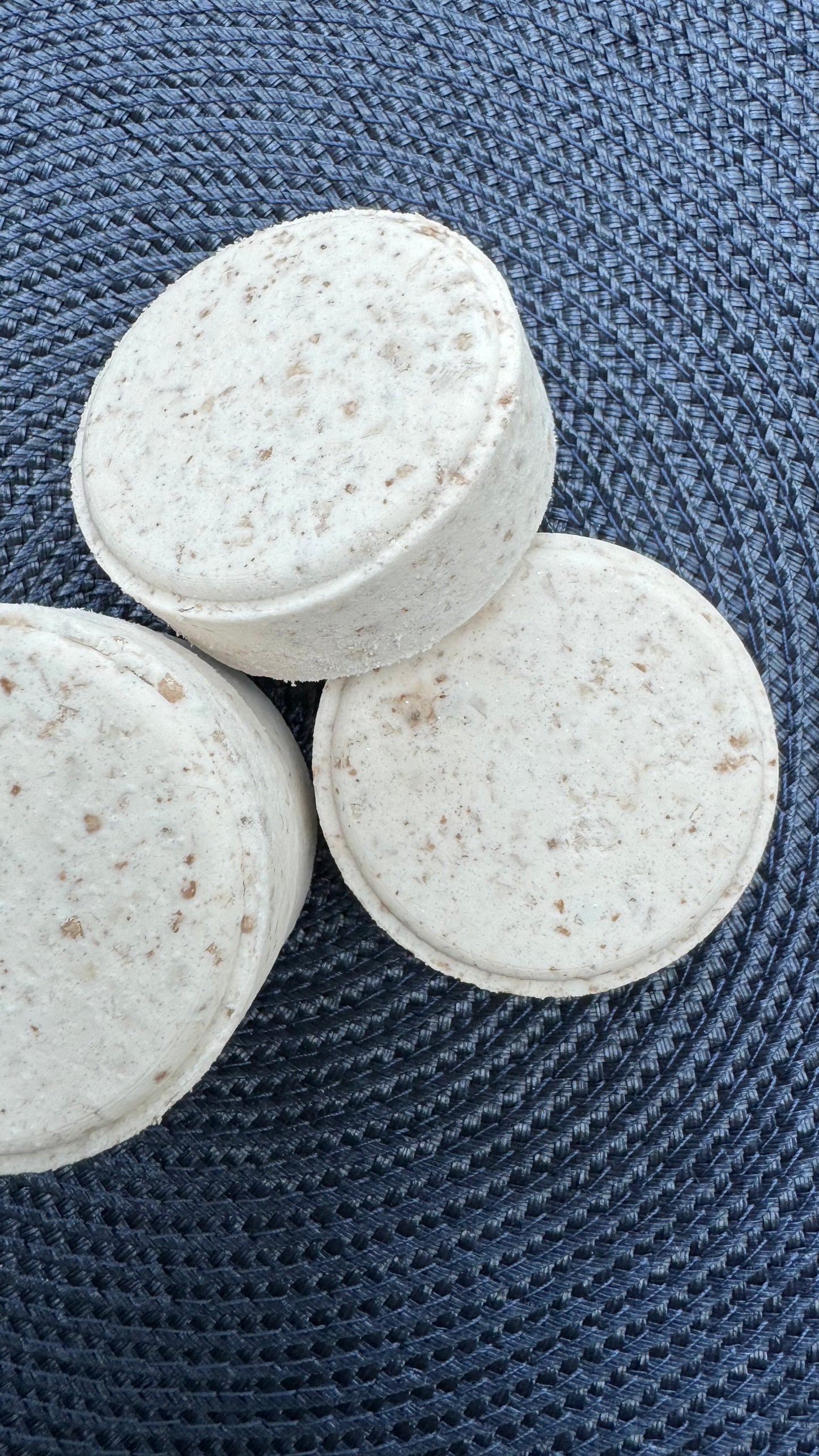 Bath bomb “White Amber”