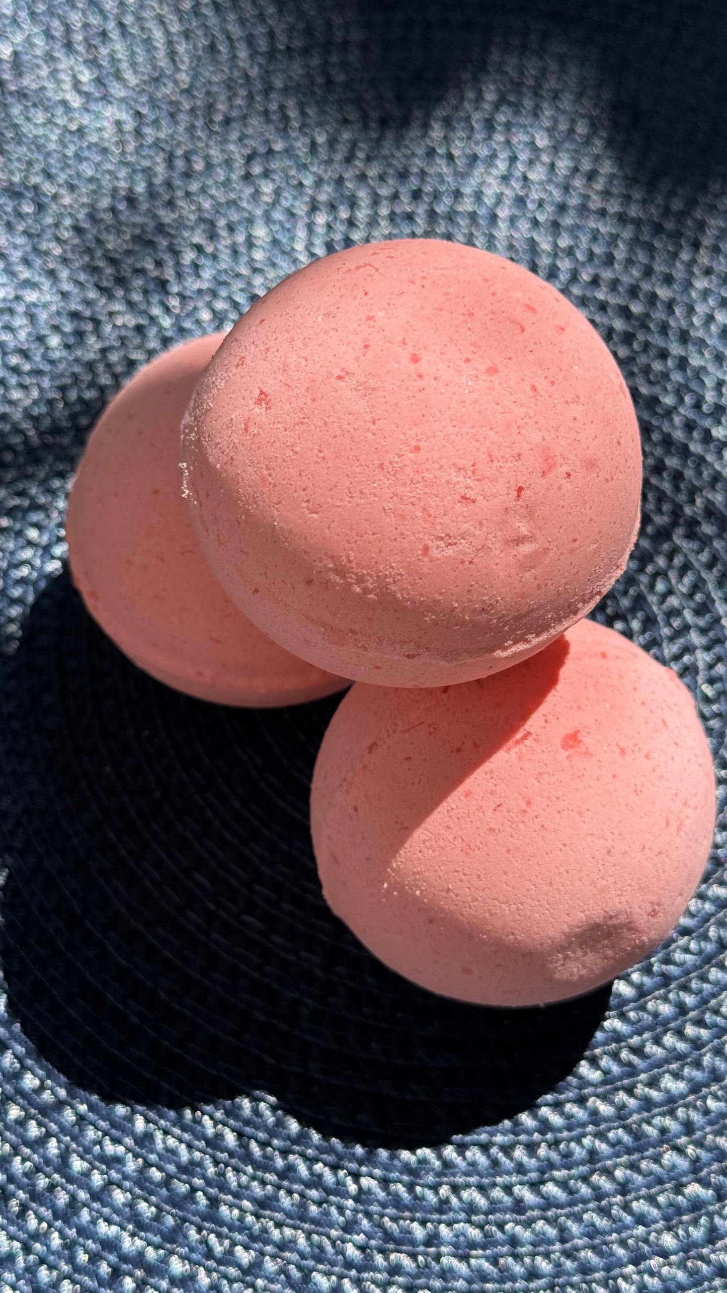 Bath bomb “ROOT” Chakra’s collection